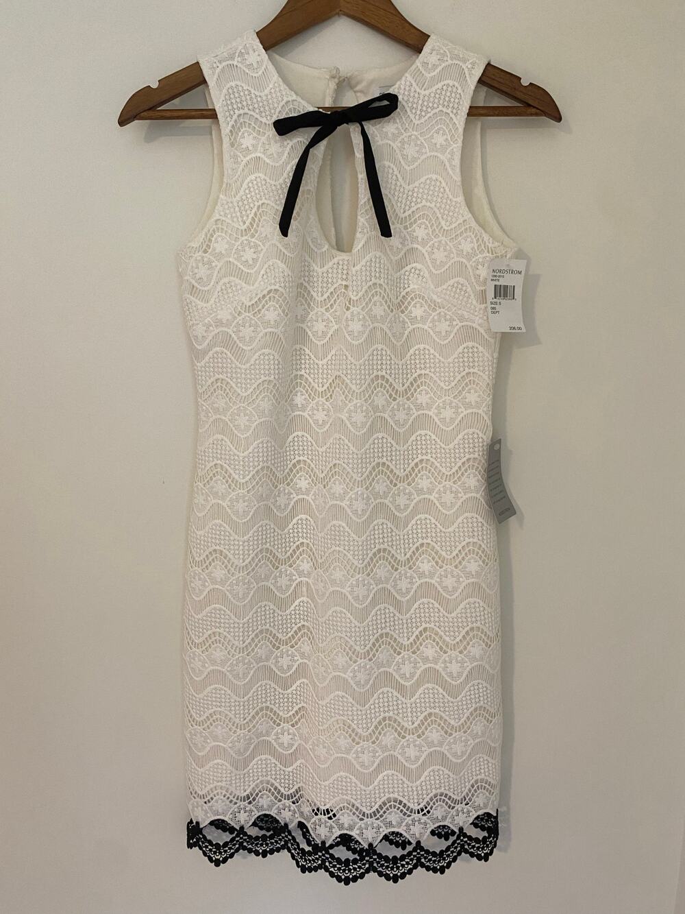NWT Dress The Population White Black Lace Tie Front Keyhole S $206 Sleeveless